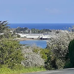 Proche Bord De Plougasnou